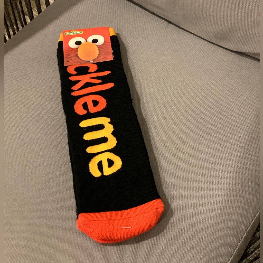 Nwt Elmo Tickle Me Elmo Socks Ladies One Size Fits Most Sesame Street Elmo